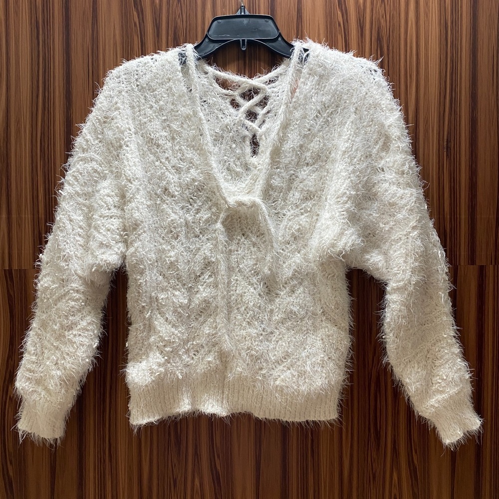 Willow & Root Women's Sweater Size S White Open Knit‎ Fluffy Long Sleeve V Neck